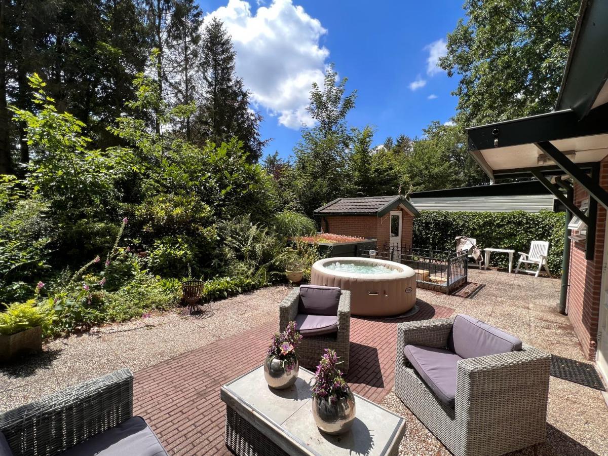 Апартаменти Free Standing Vacation House Garden, Private Jacuzzi, Veluwe Woods Вортуізен Екстер'єр фото